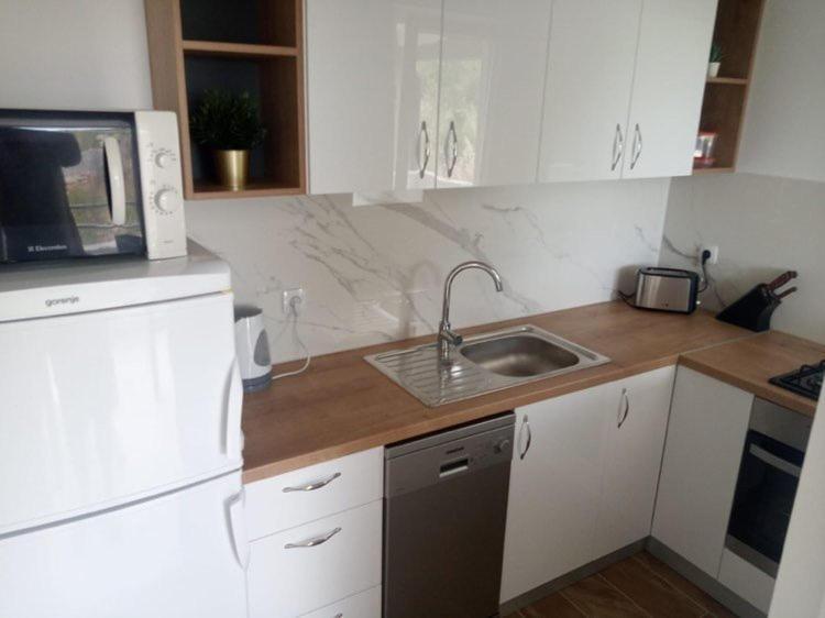Apartmani Sol Vlasici Pag Town Buitenkant foto